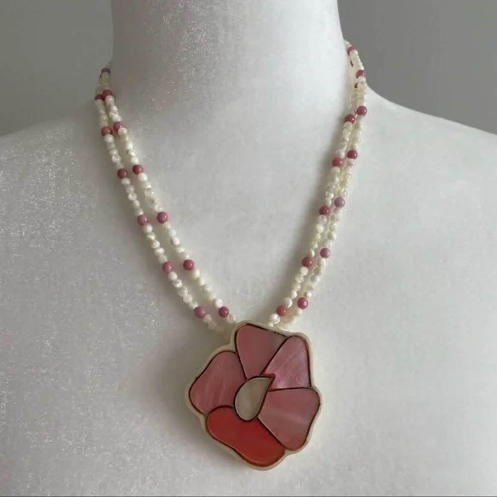 KARLA JORDAN Vintage Beaded Necklace, Mother of Pearl Pendant, Pink Pearl Flower
